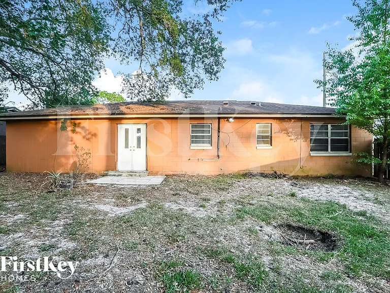 325 Tall Pine Ln — Photo 15