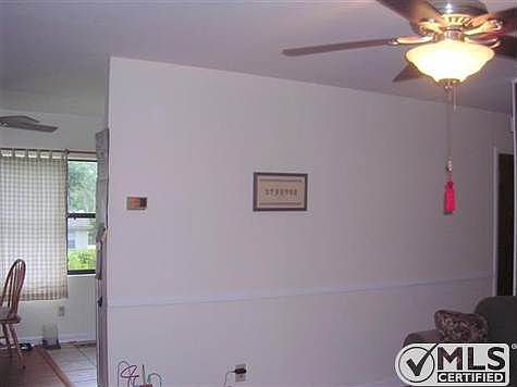 4th image of 2032 Longview Dr