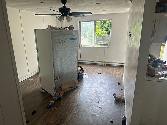 3rd image of 1030 Thornton Ave #2TAA