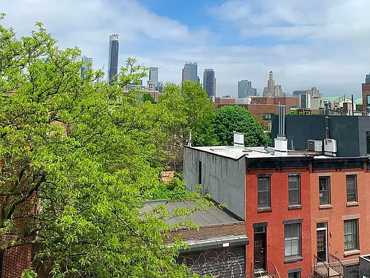 Rented by Platinum Properties | media 23