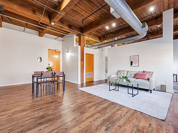 3rd image of 31 Benton Pl #Id1058930p