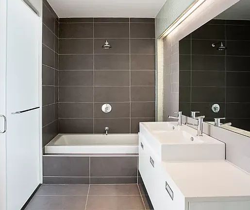 5th image of 165 N 10th St APT 3D