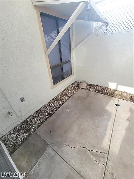 1st image of 5709 Goldmount Ave