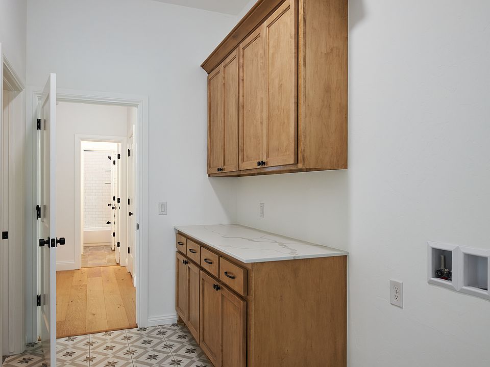 Logan Plan, Carrington Lakes, Norman, OK 73072 Zillow