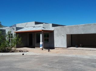 2936 N Old Fort Lowell Ct, Tucson, AZ 85712