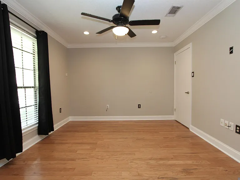 4837 Front Royal Dr — Photo 14