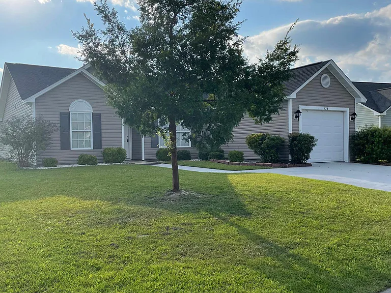 136 Centennial Cir — Photo 10