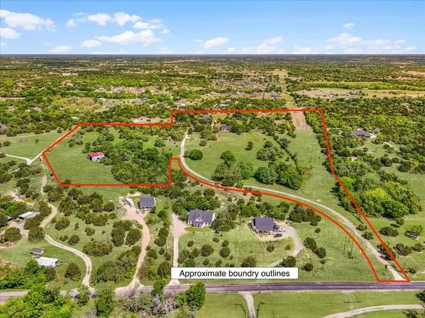 1145 Veal Station Rd, Weatherford, TX 76085