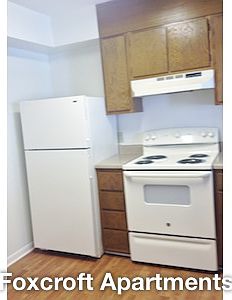 5th image of 602 Foxcroft Ter APT B3