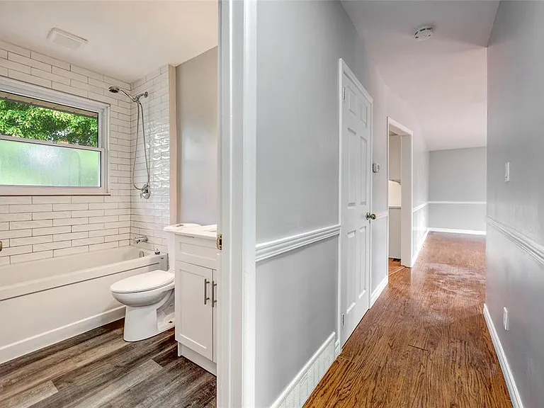 890 Hollands Ave — Photo 18