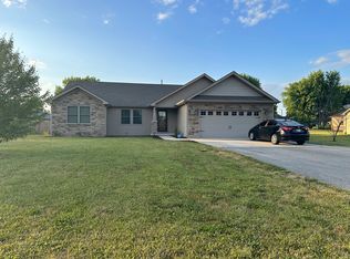 2018 Traction Rd, Crawfordsville, IN 47933