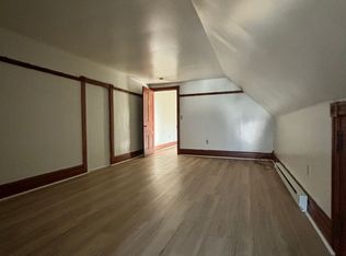 39 Dowell St #4, Slatington, PA 18080