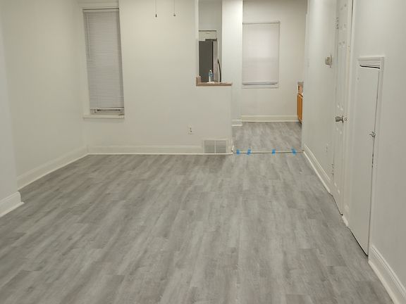 5th image of 132 N Farson St
