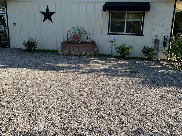 2856 Santa Barbara Ave