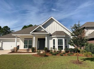 313 Lilly Bell Ln, Freeport, FL 32439