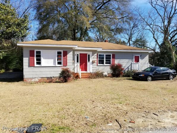 5008 Gavins St, Fayetteville, NC 28303