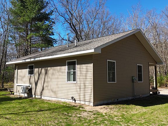 5th image of 2073 Gunn Rd