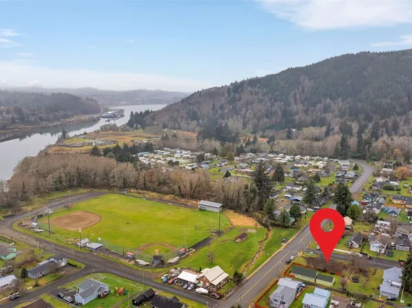 1603 Park Avenue, Raymond, WA 98577