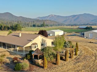 580 Hamilton Rd, Jacksonville, OR 97530