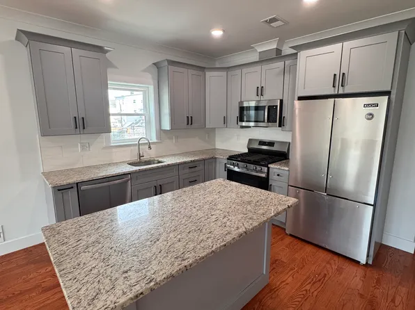 123 E Jersey St, Elizabethport, NJ