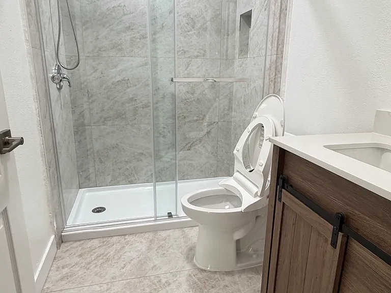 420 W Garfield Ave #1 — Photo 3
