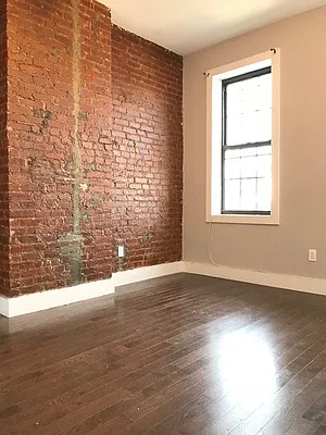 Rented by Brooklive Management/Deergrow Developments LLC | media 27