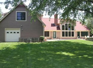 1536 N Highland Ave, Arlington Heights, IL 60004