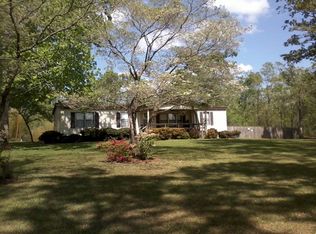 5637 Clarks Neck Rd, Washington, NC 27889