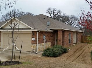 1423 Piedmont Dr, Mansfield, TX 76063