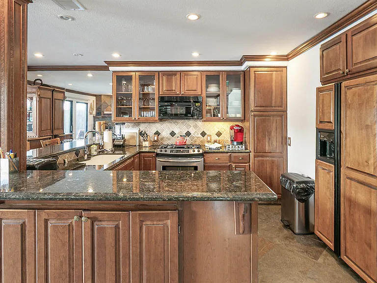 180 Highway 173 Hwy #45 — Photo 7