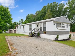 146 Wencliff Ln, Jeannette, PA 15644