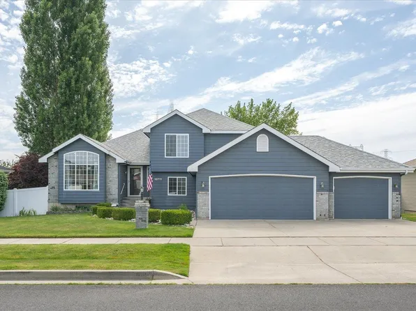 10711 N Iroquois Dr, Spokane, WA 99208
