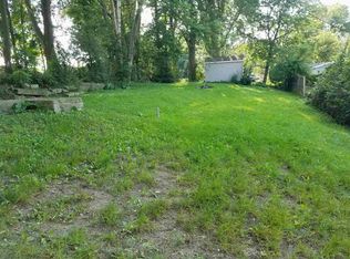 752 S April Dr, Cromwell, IN