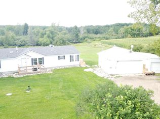 220 Nine Mile Rd, Remus, MI 49340