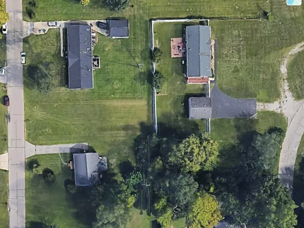 11359 Gabriel St, Romulus, MI 48174