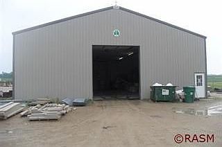 3rd image of 54090 Loren Dr