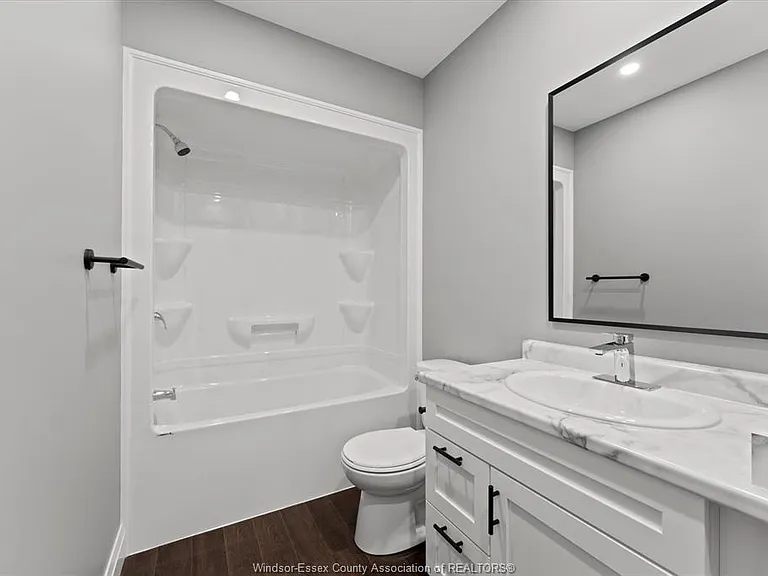 1147 Hickory Rd #UPPER — Photo 11