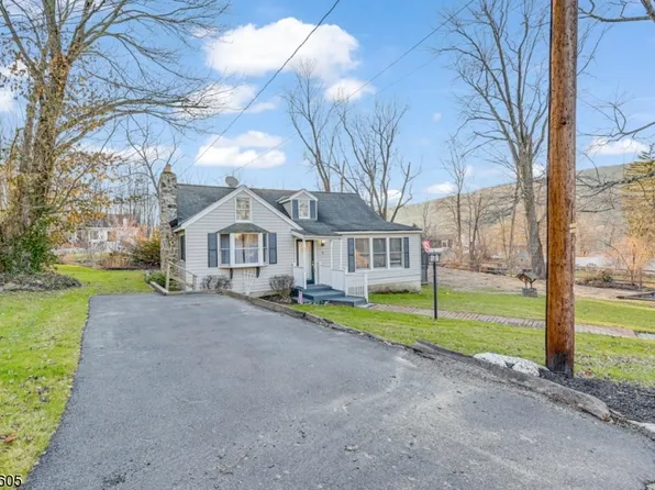 7 Butler Ln, West Milford Twp., NJ 07480