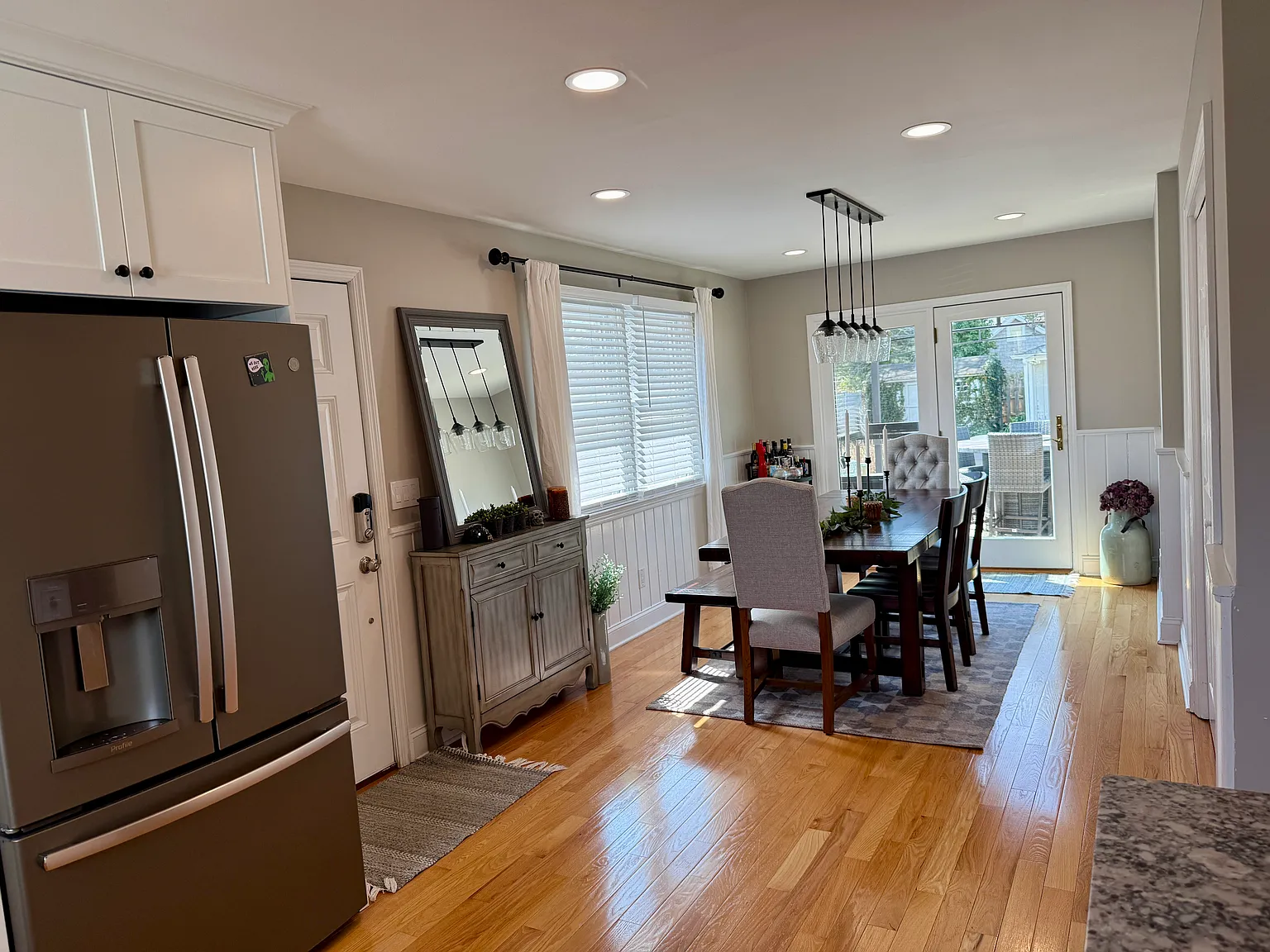 2 bed, 1225 sqft, $3,000 — Photo 4