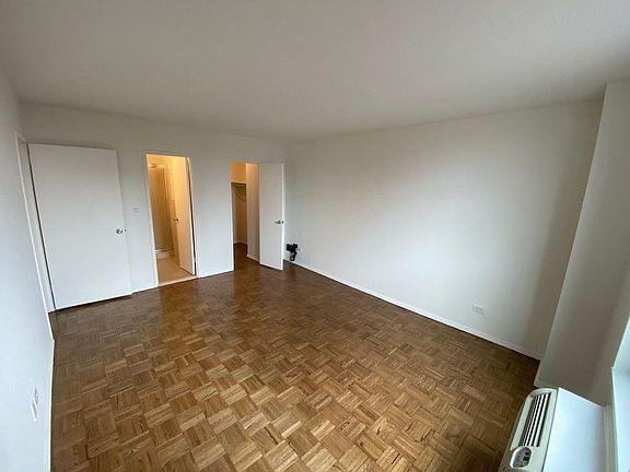5th image of 1623 3rd Ave APT 35K