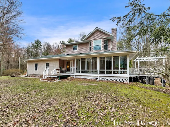 16904 Shady Dunes, Grand Haven, MI 49417