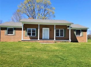 5006 Jackson River Rd, Hot Springs, VA 24445