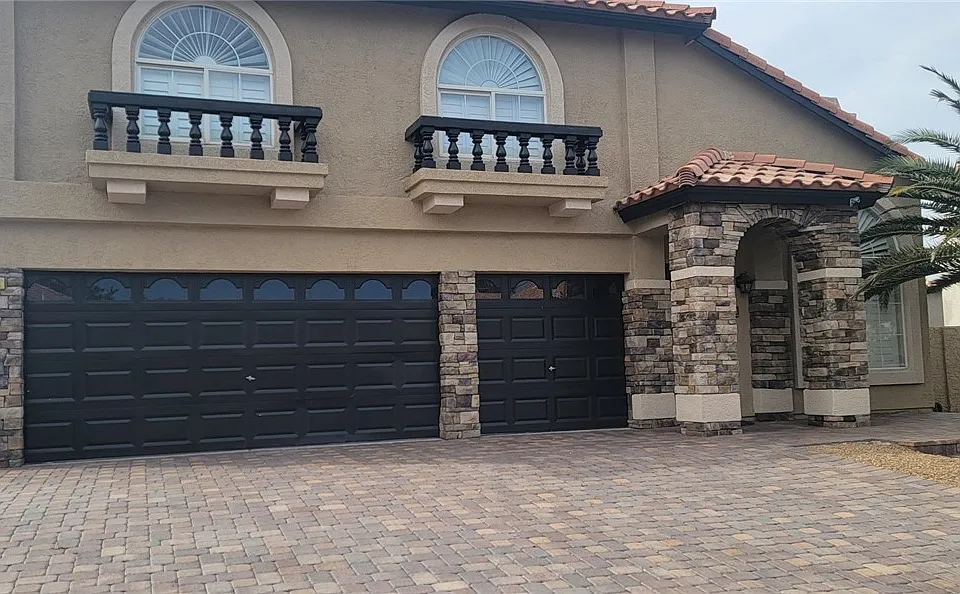 8201 Mountain Heather Ct