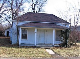 112 N Chestnut St, Richland, MO 65556
