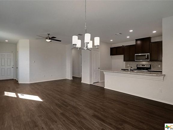 5th image of 1010 Lonesome Oak Dr