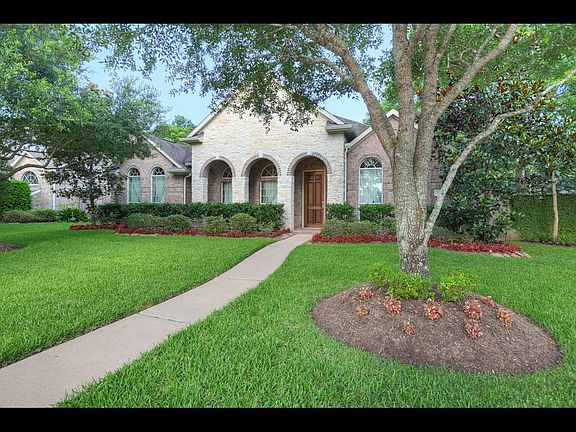 2nd image of 3310 Brushy Lake Dr