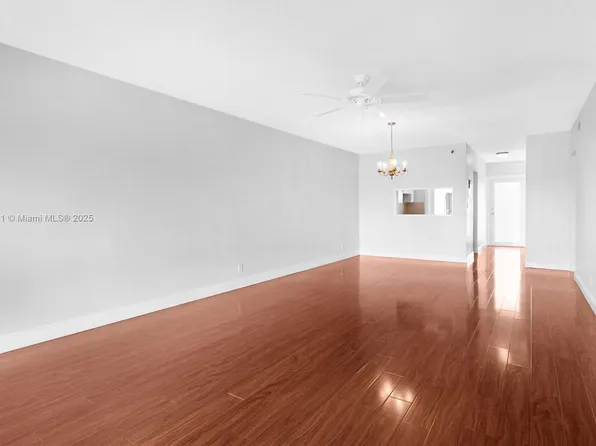 900 SW 12th St APT 306, Fort Lauderdale, FL 33315