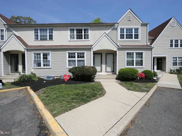 111 E Beechwood Ave APT 5, Oaklyn, NJ 08107