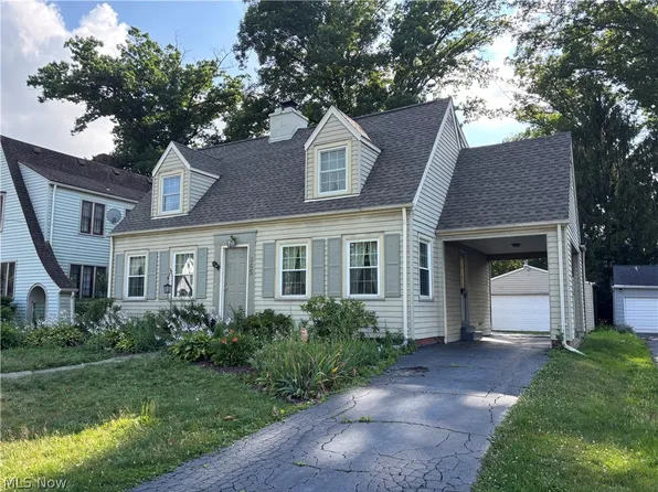 365 Genesee Ave NE, Warren, OH 44483