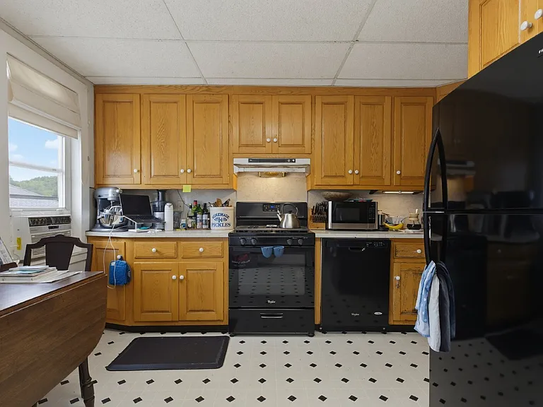 41 Warren Ave #2 — Photo 11
